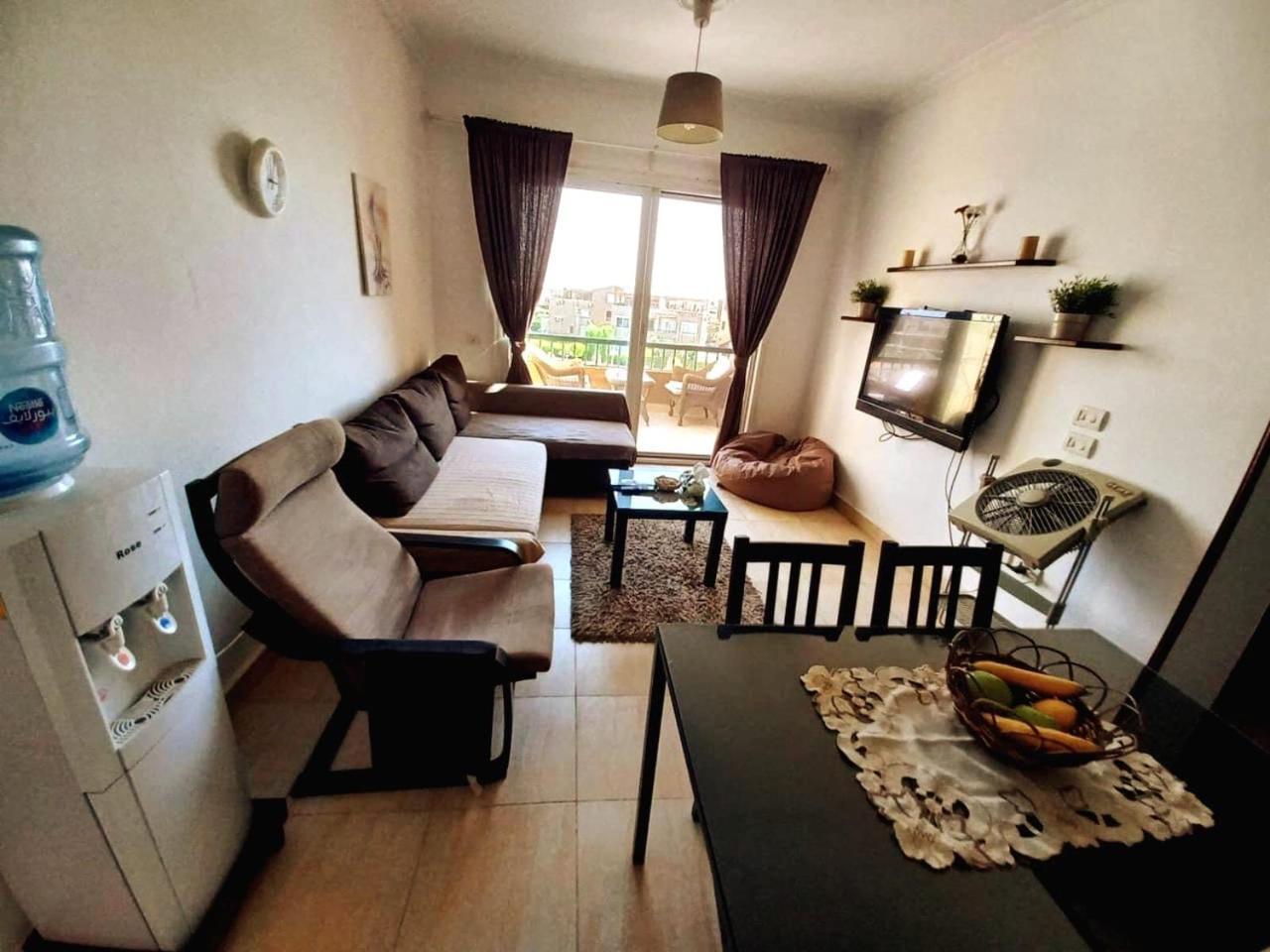 Chalet Marina Wadi Degla Families Only Pool View 2Nd Floor 6 Adults Ain Sukhna Buitenkant foto