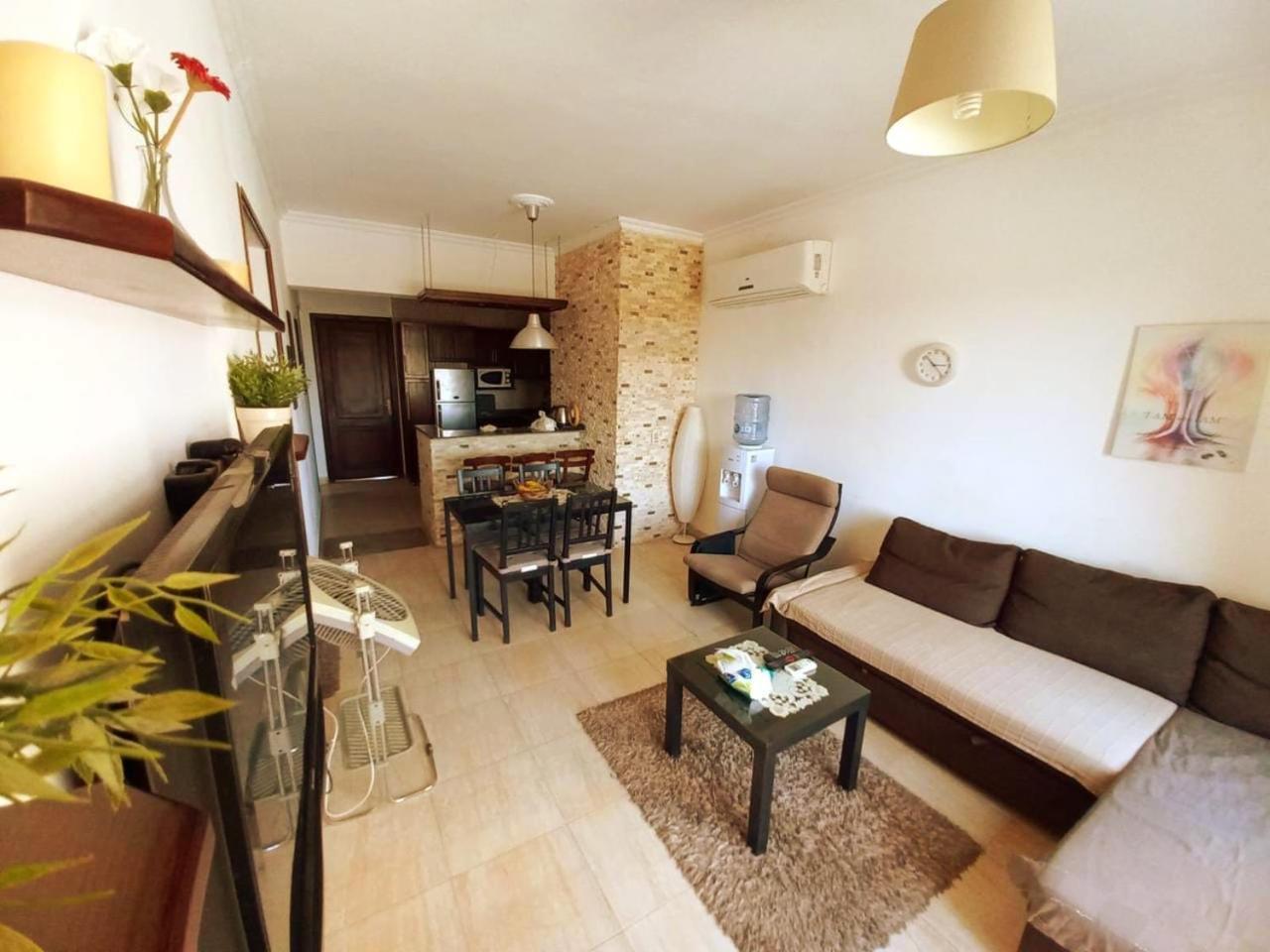 Chalet Marina Wadi Degla Families Only Pool View 2Nd Floor 6 Adults Ain Sukhna Buitenkant foto